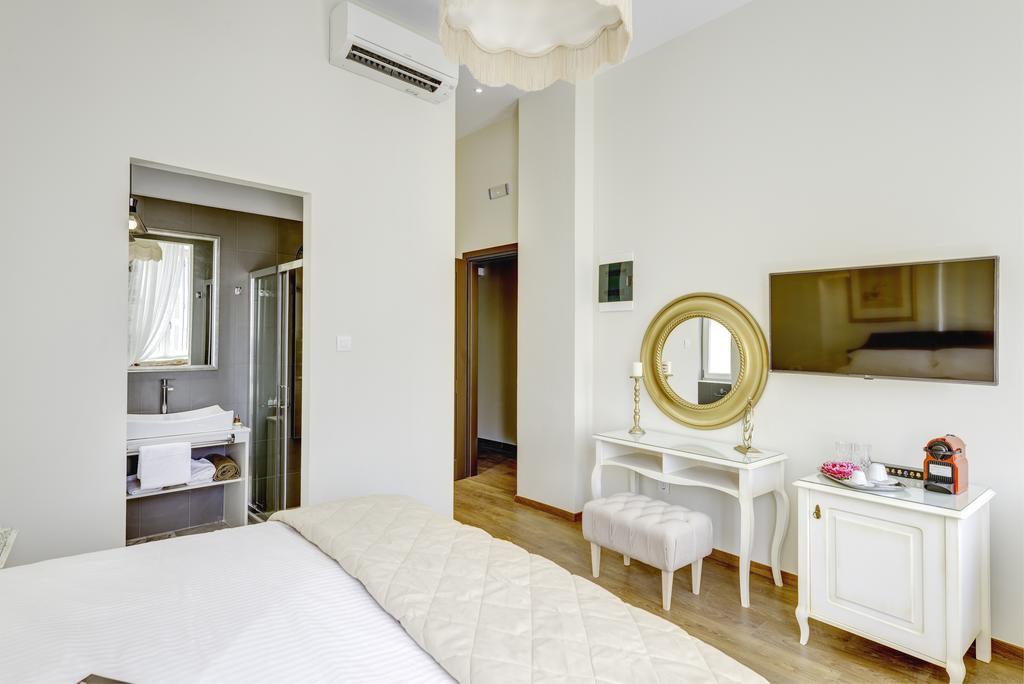 1844 Suites Syros Ermoupoli Esterno foto
